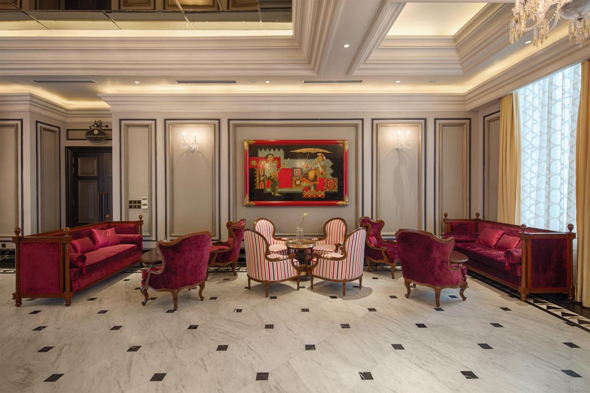 Silk Path Grand Sapa Resort & Spa Exterior foto The lobby of the hotel