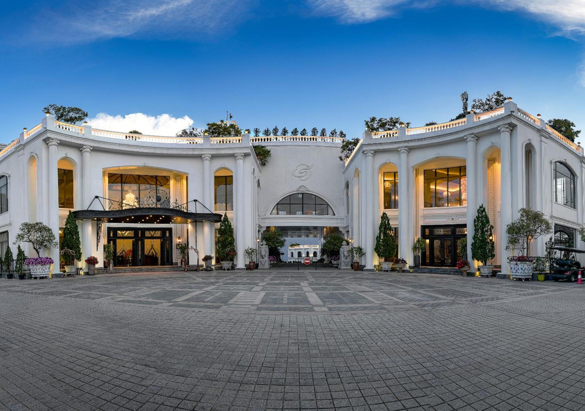 Silk Path Grand Sapa Resort & Spa Exterior foto Vinpearl Hotel Nha Trang